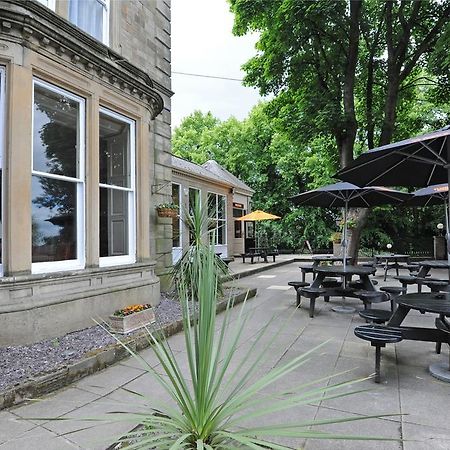 Brentwood Inn By Greene King Inns ロザーハム エクステリア 写真