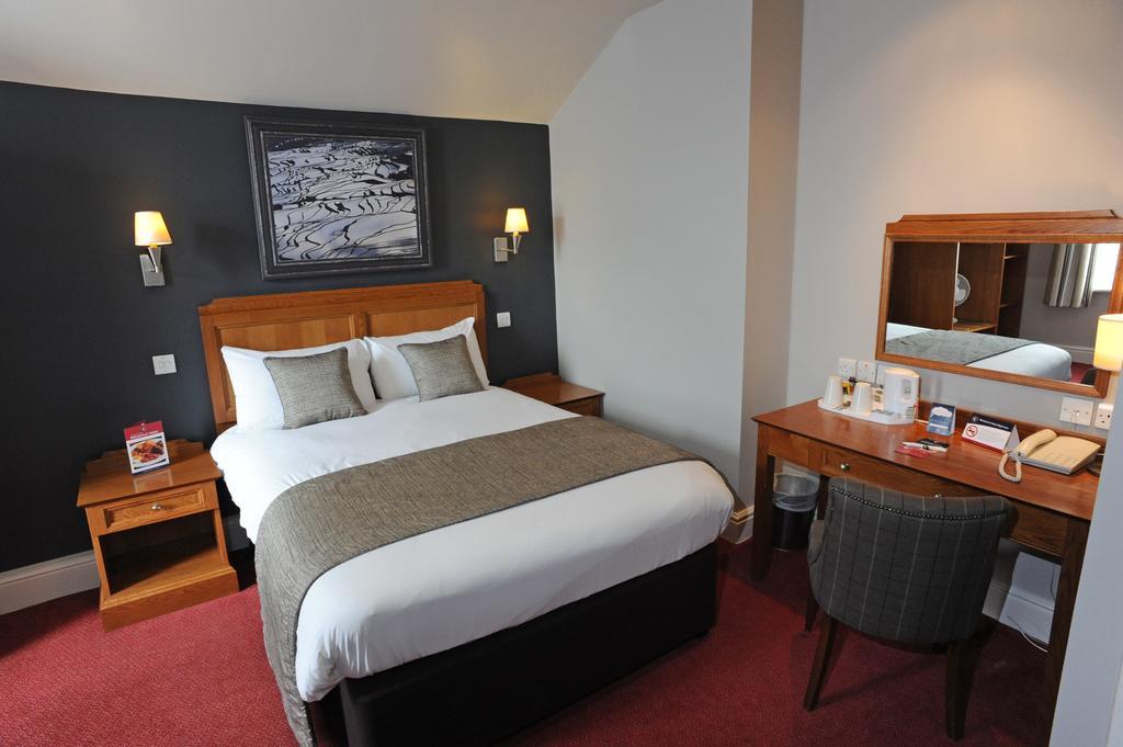 Brentwood Inn By Greene King Inns ロザーハム 部屋 写真