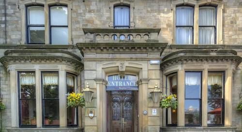 Brentwood Inn By Greene King Inns ロザーハム エクステリア 写真
